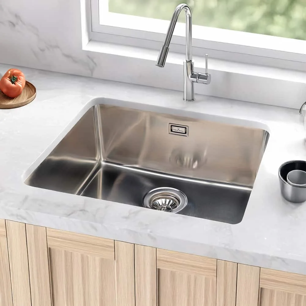 Reginox Houston Stainless Steel Kitchen Sink in Contemporary Kitchen Setting