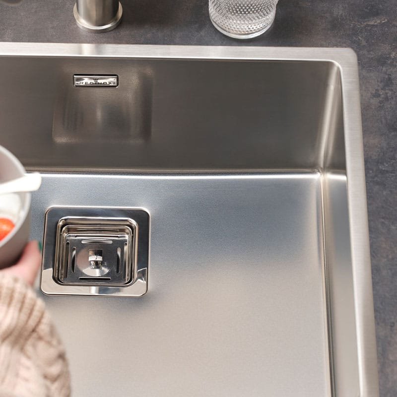 Close-up of Reginox Texas 50x40 kitchen sink, showing stainless steel finish and bowl