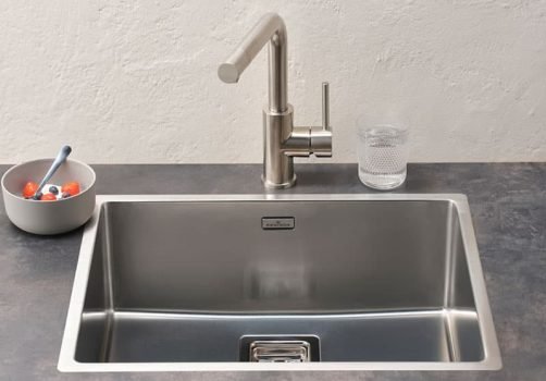 Reginox Texas 50x40 kitchen sink installed in a modern kitchen